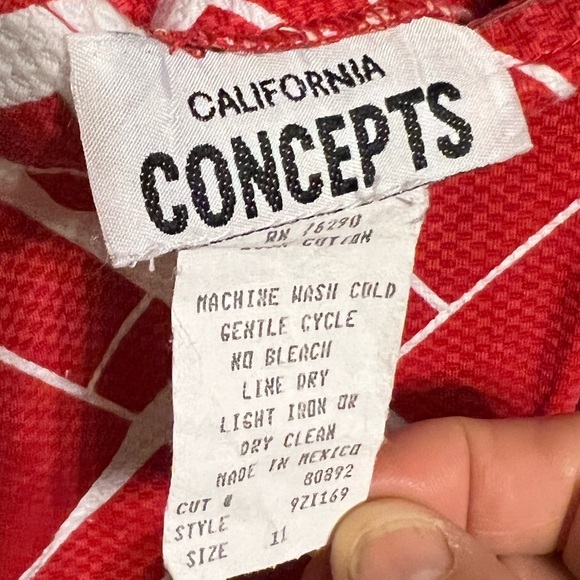 California Concepts red and white Skorts size 11 - Picture 3 of 3